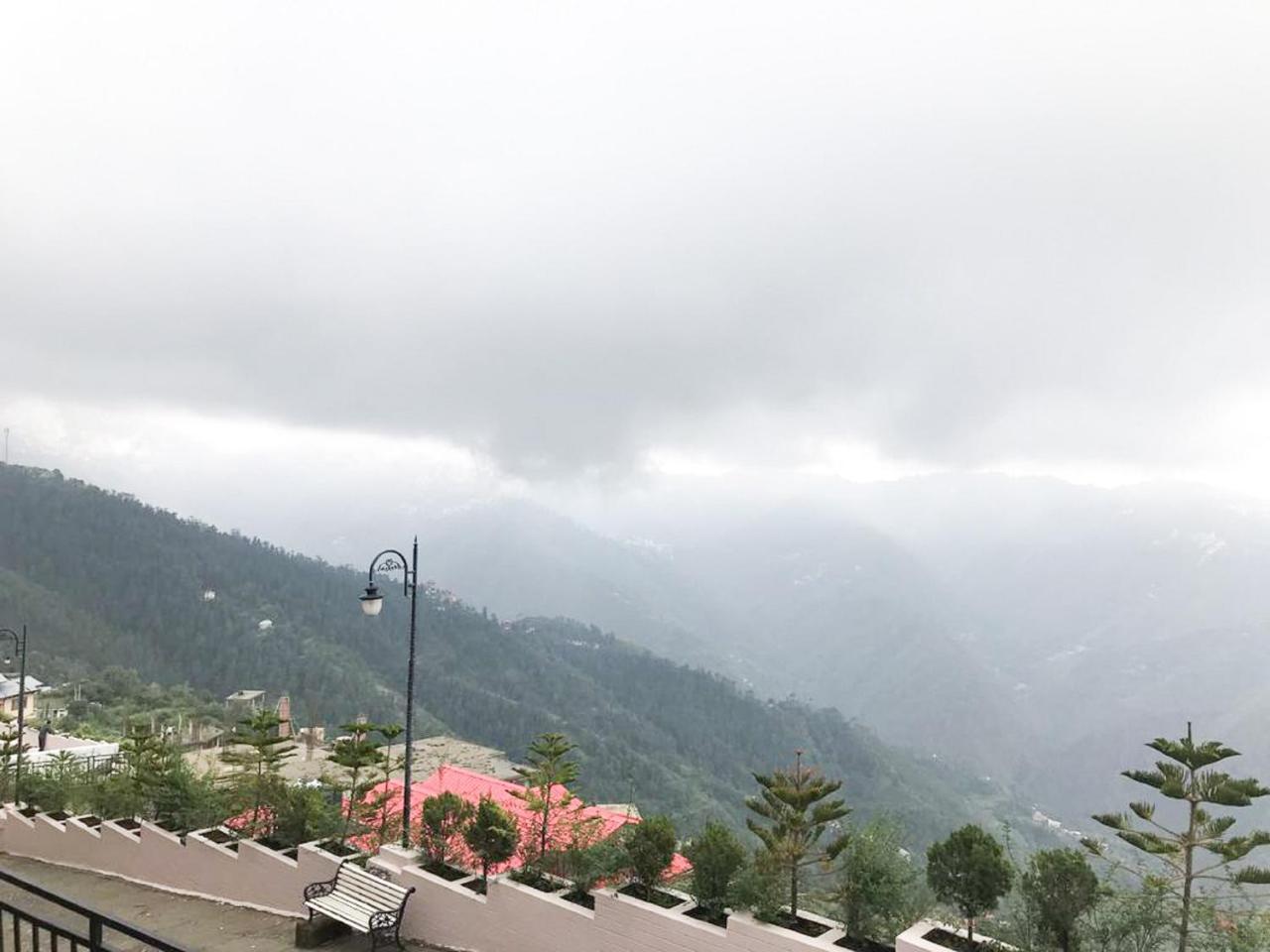 Spangle Heights Shimla, Suites And Residences Exterior photo