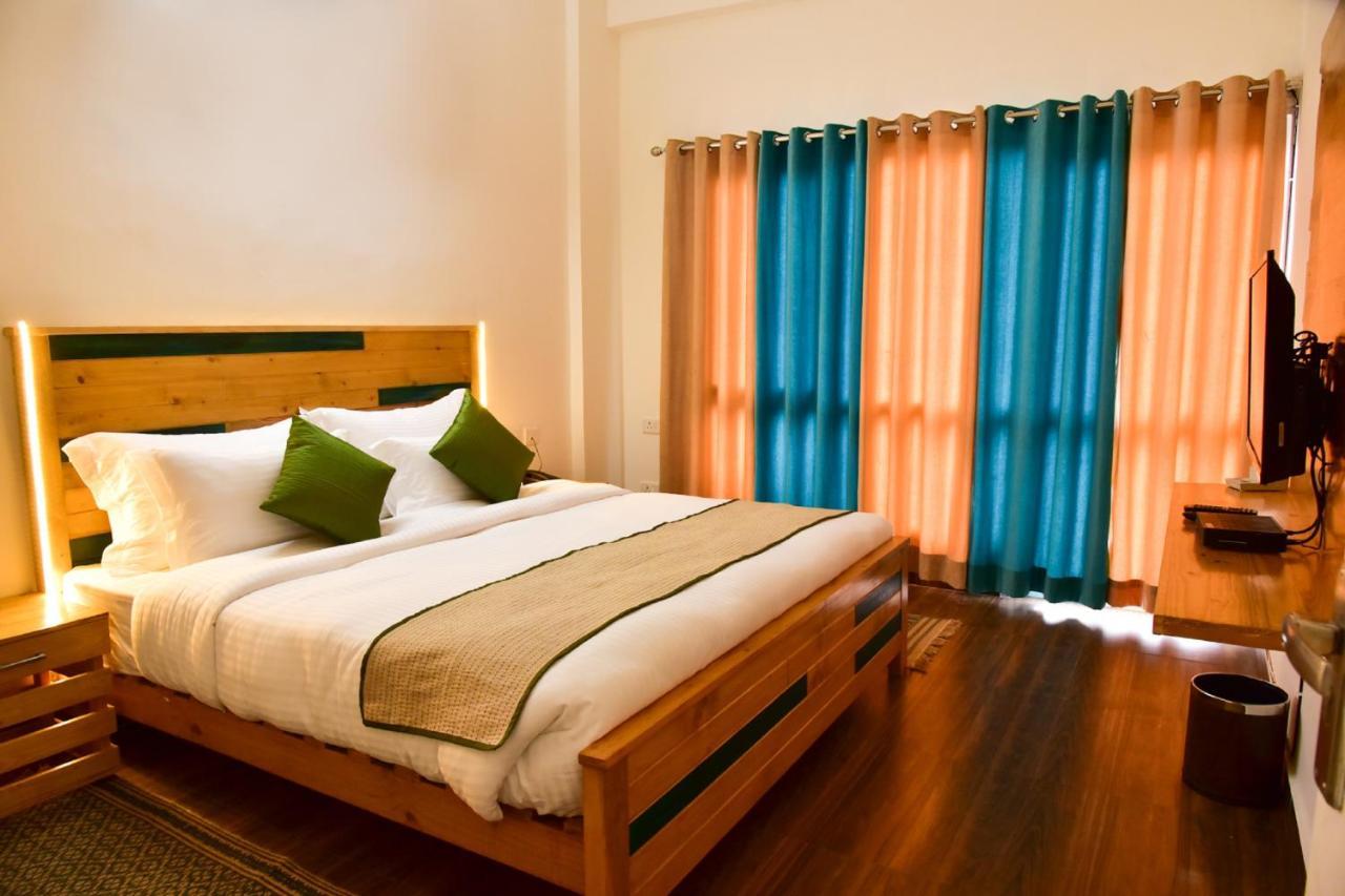 Spangle Heights Shimla, Suites And Residences Exterior photo