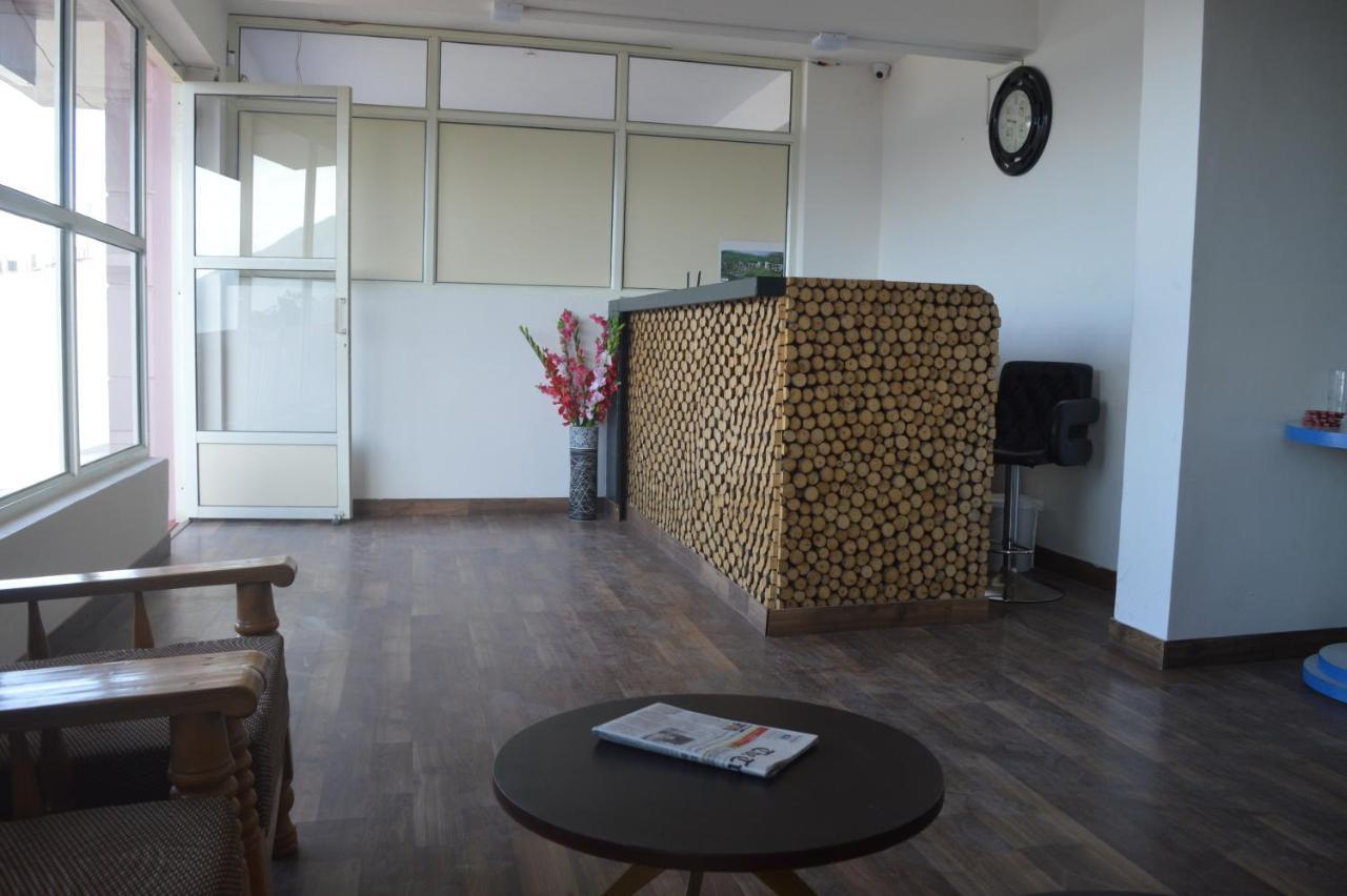 Spangle Heights Shimla, Suites And Residences Exterior photo